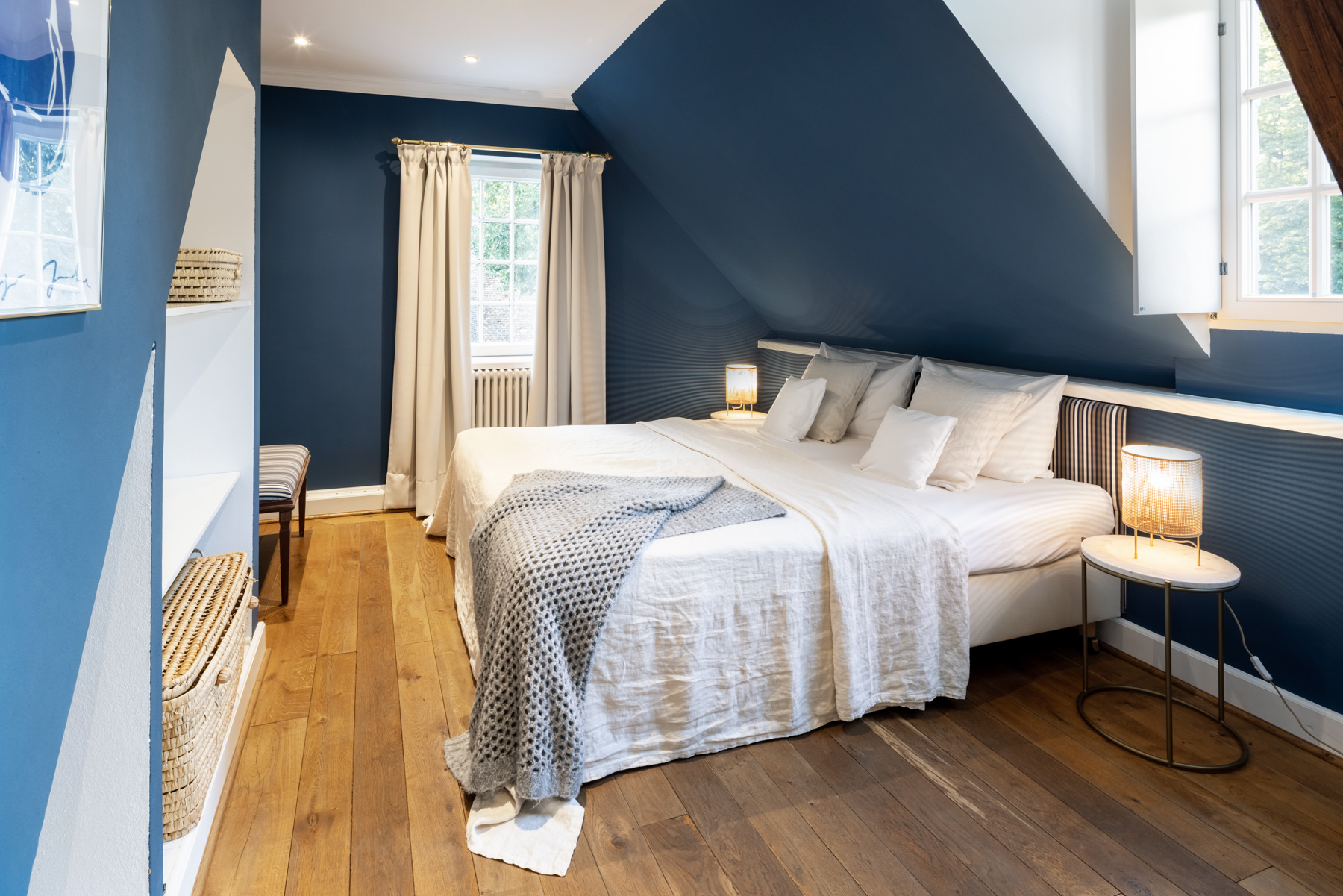 Hotel Schloss Hertefeld - Madame bleu